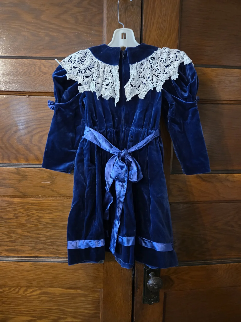 Vintage Jayne Copeland Navy Blue Velvet Dress with White Lace Collar